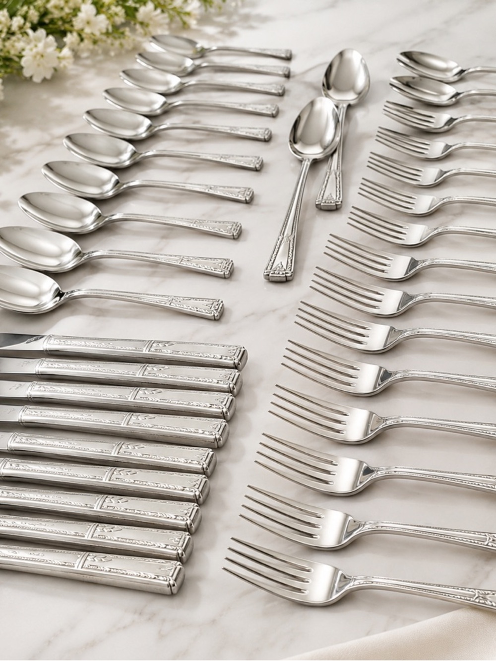 1948 Oneida Grenoble Prestige Silverplate Flatware Silverware Lot 81 Piece Set